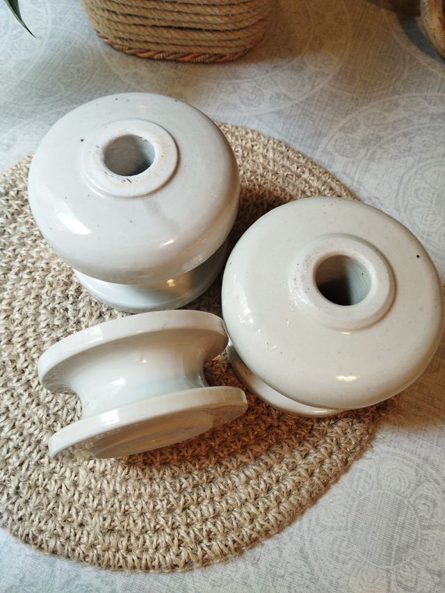 Lote 3 jícaras porcelana blanca