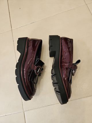 Zapatos-mocasín Regarde le ciel color BURDEOS 