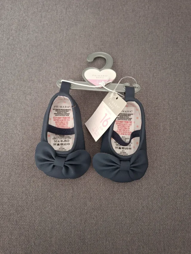 Zapatos bebé Primark 0-3 meses