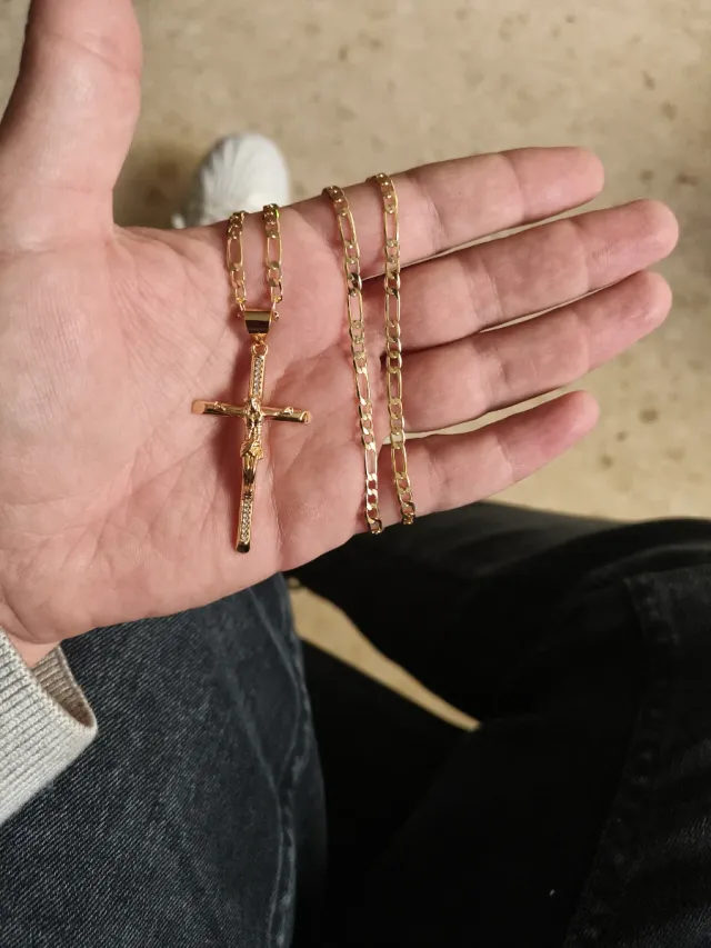 Cadena Cartier Cristo 60cm Laminada Oro