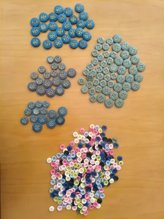 Lote de botones resto de mercería