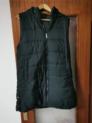 Chaleco acolchado XL con capucha