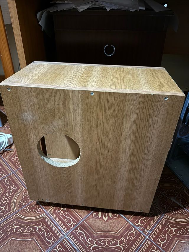 Soporte para torre PC madera