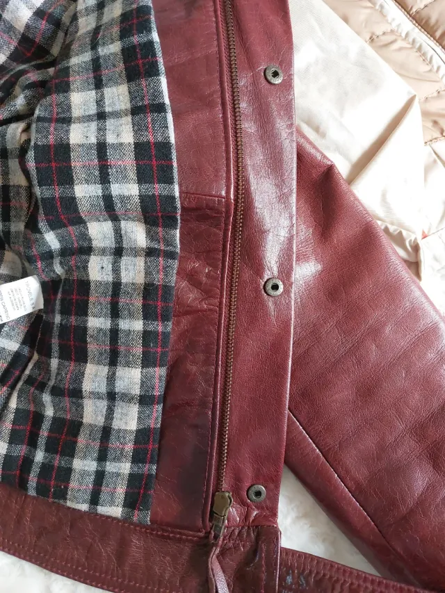 Chaqueta de piel mujer rojo bordeaux vino