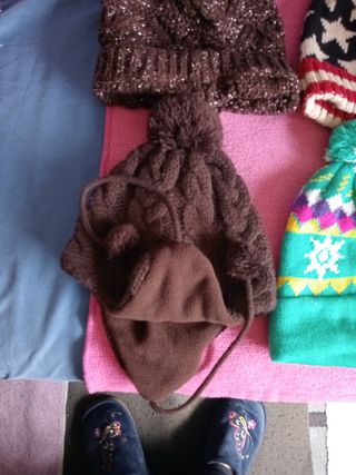 Gorros de lana con pompón