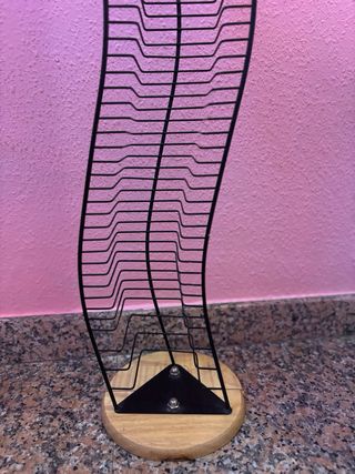 ESTANTERÍA PARA CD’s