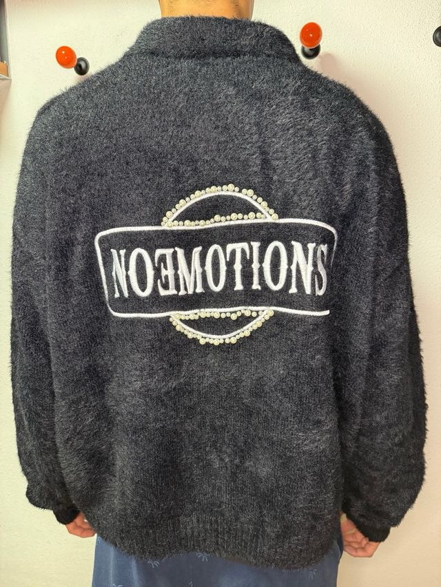 Sudadera Negra Noemotions Edición Limitada
