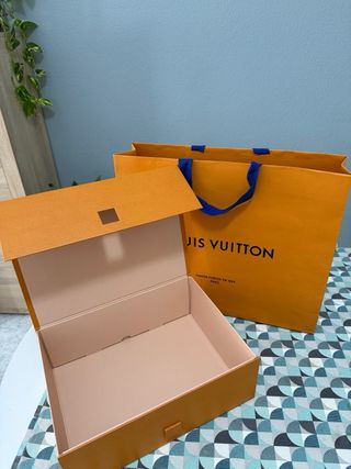 Cajas Louis Vuitton Cerezas 10€ cada caja