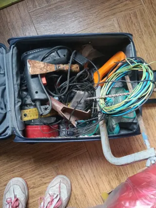 Maleta con herramientas