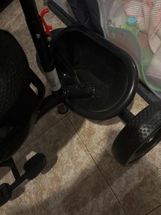 Triciclo gemelar nuevo sin uso