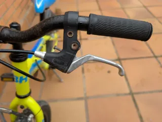 Bicicleta infantil BH California 16