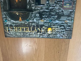 Cuadro Decorativo Moto Vespa y Fachada y con luz