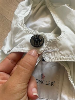 Giacca Moncler Bambino 3 anni