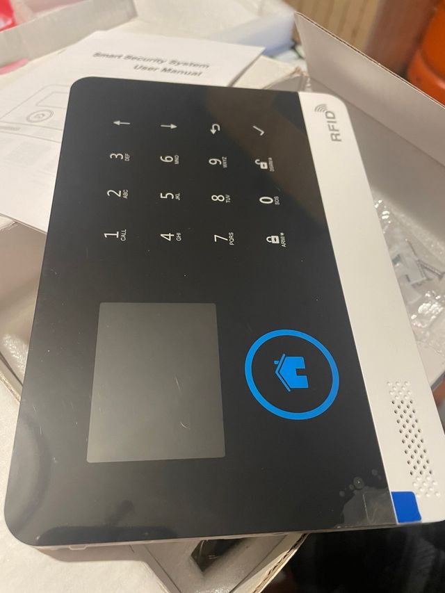 Sistema de Alarma GSM Inalámbrico