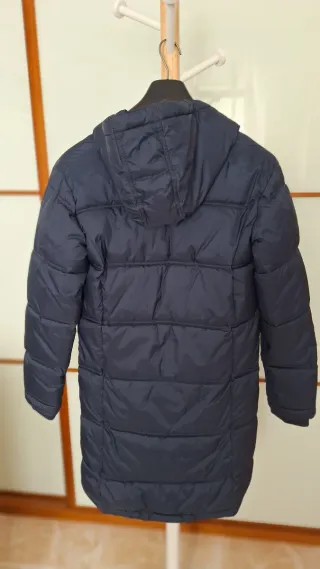 Chaquetón azul marino impermeable