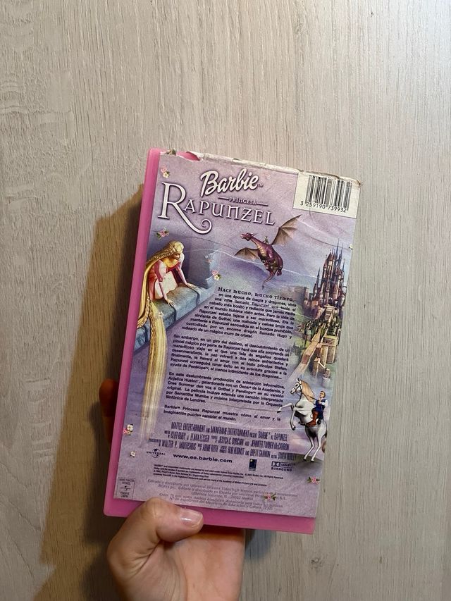 Película VHS Barbie Princesa Rapunzel Español