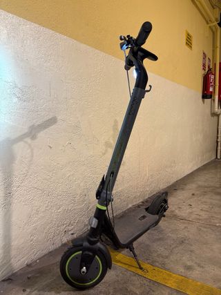 Patinete Eléctrico Negro