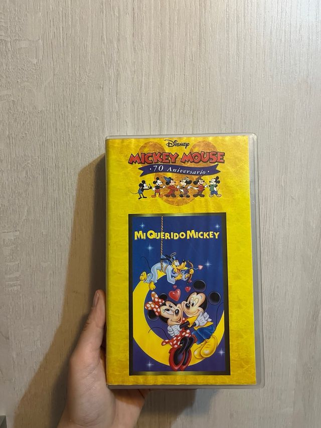 Película VHS Mickey Mouse 70 Aniversario