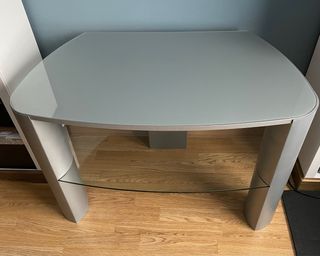 Mesa TV/Sonido Cristal y Metal.