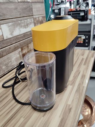 Cafetera Nespresso Delonghi