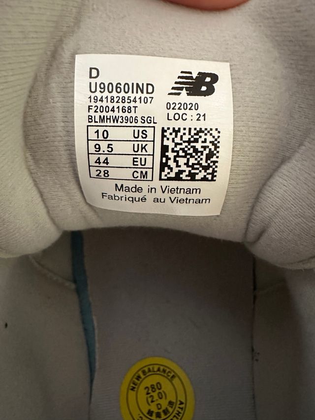 New Balance 9060 Indigo