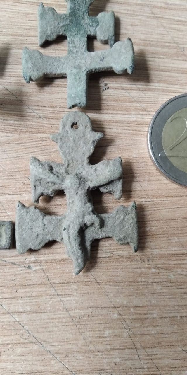 Lote de 4 cruces cricifijos grandes antiguos