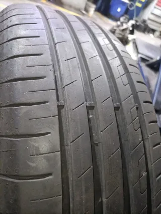 2 Ruedas Goodyear 215/55/17 94V