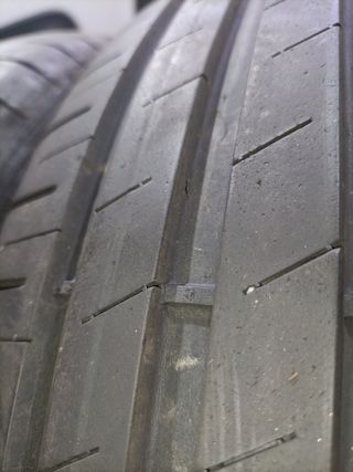 2 Ruedas Goodyear 215/55/17 94V