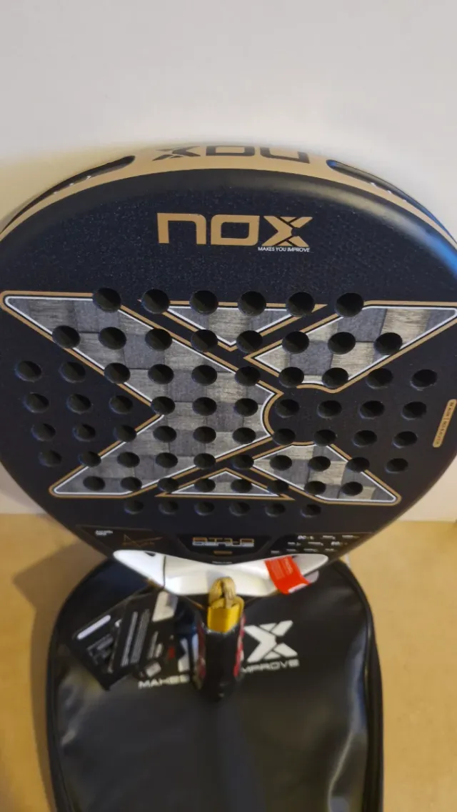 Pala Nox AT10 18K 2026 Tapia