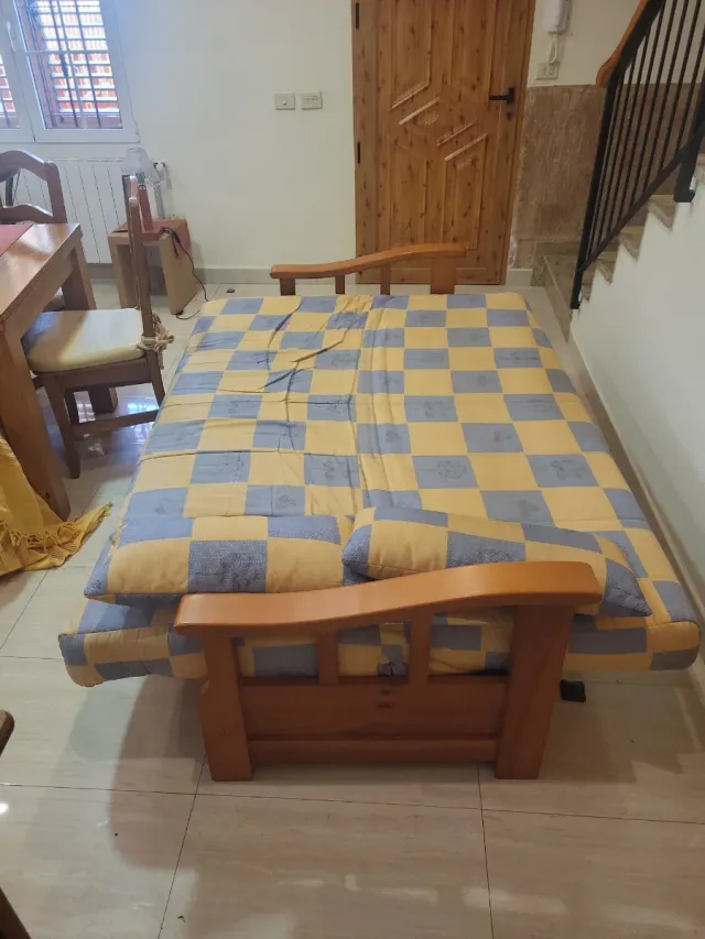 Sofá Cama Madera Tela Azul Amarillo