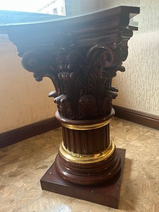 Mesa antigua madera y cristal