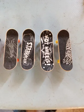 Hot Wheels Flush & Go Skate Bowl