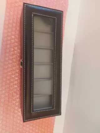 Portaorologi nero con chiusura