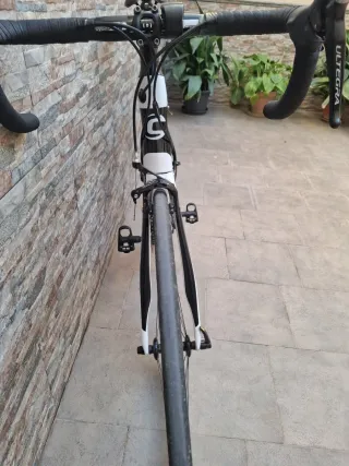 Bicicleta de carretera cannondale synapse