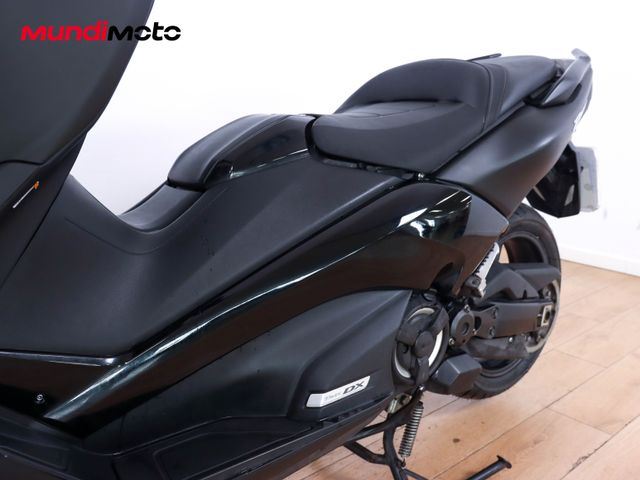 YAMAHA T-MAX 530 DX