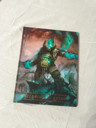 Tomo de Batalla Helsmiths of Hashut ESPAÑOL