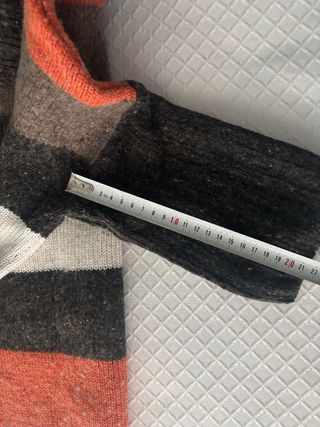 Jersey de punto rayas cuello alto