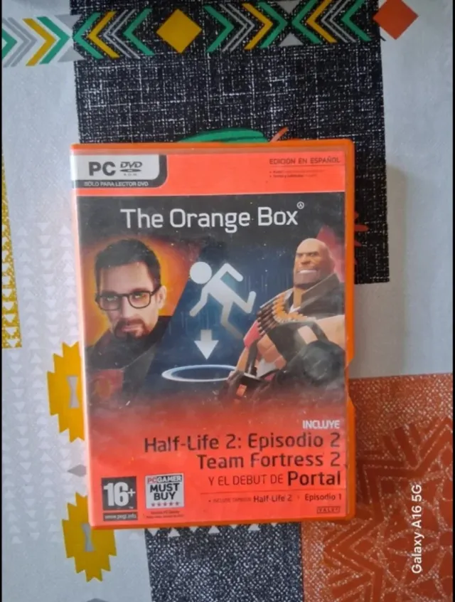 Half-Life 2  The Orange Box PC DVD