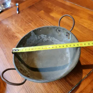 Vaso antico in ottone e rame