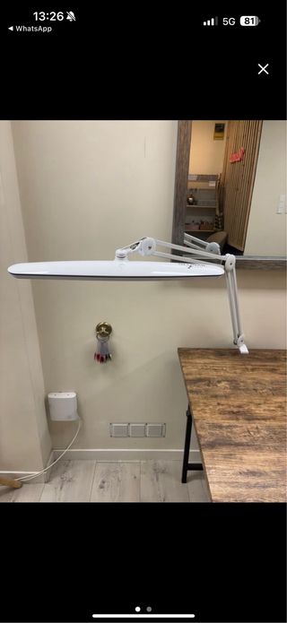 lámpara de luz NEONAIL para salón de uñas