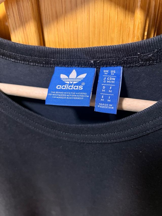 Camiseta Adidas Originals Negra Dorada - Talla M