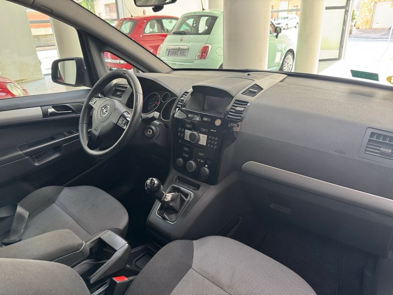 Opel Zafira 1.7 CDTi Family 2012, foto 5