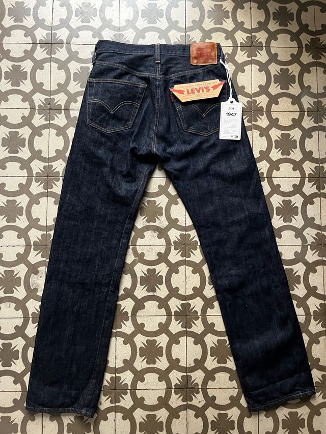 Levi's 501XX LVC 1947 W31 L34 Made in Japan, nuevo