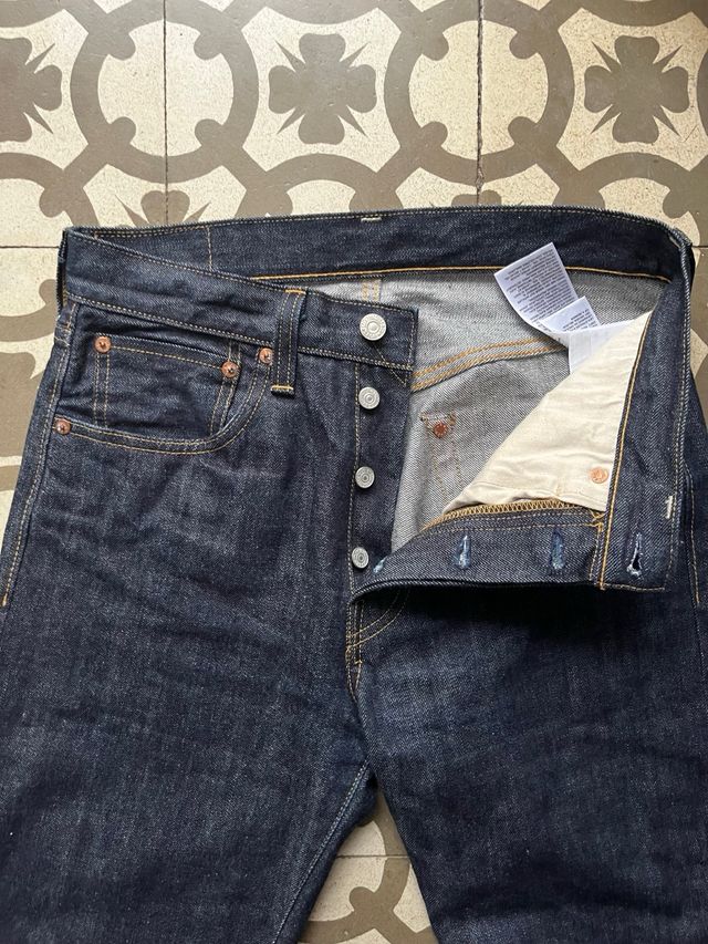 Levi's 501XX LVC 1947 W31 L34 Made in Japan, nuevo