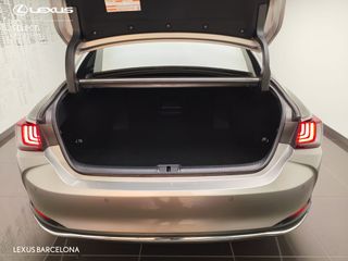 Lexus ES300h LUXURY 2019 REF 8351