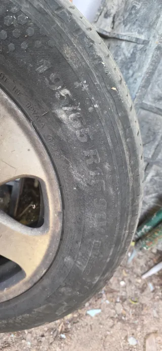 2 Llantas y Neumáticos