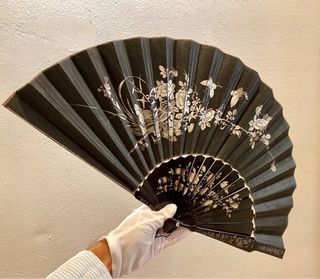 Abanico chino antiguo decorado