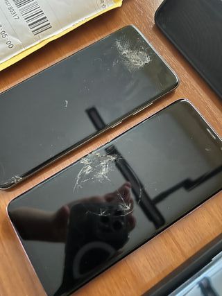 Samsung S20+ S9+ Accesorios (Para Piezas)