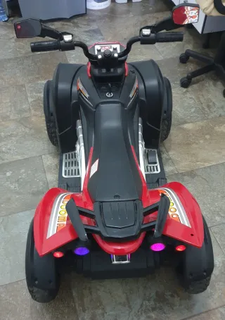 Quad y Coche mercedes Unimog pantalla tft mando