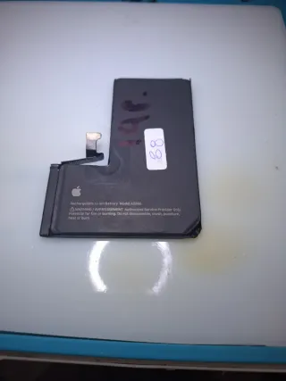 Batería iPhone 14 Pro